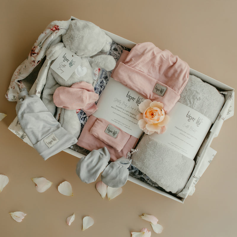 Gift Set - Newborn (Free Shipping)